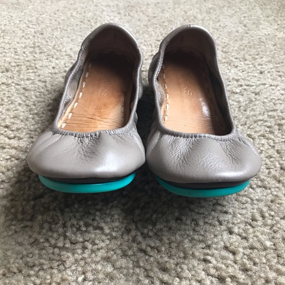 Tieks By Gavrieli, Leather Flats, Taupe Sz 6 - Picture 7 of 12